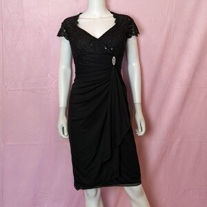 Betsy & Adam Black Lace Sleeve Mini Length Cocktail Special Occasion Dress 12